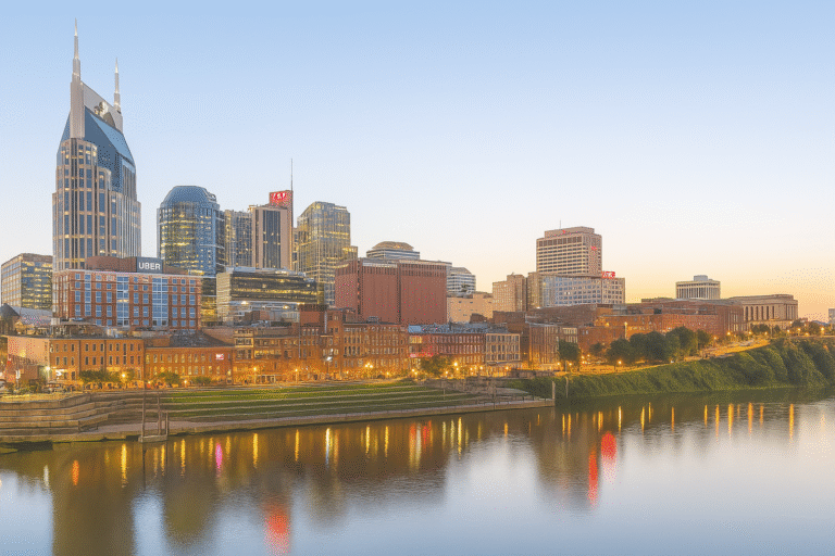 an image of the Nashville, Tennessee skyline