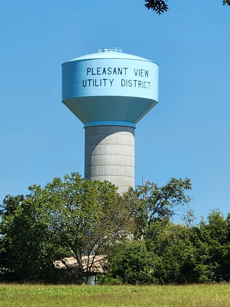 Water tower in Pleasant View, Tennessee